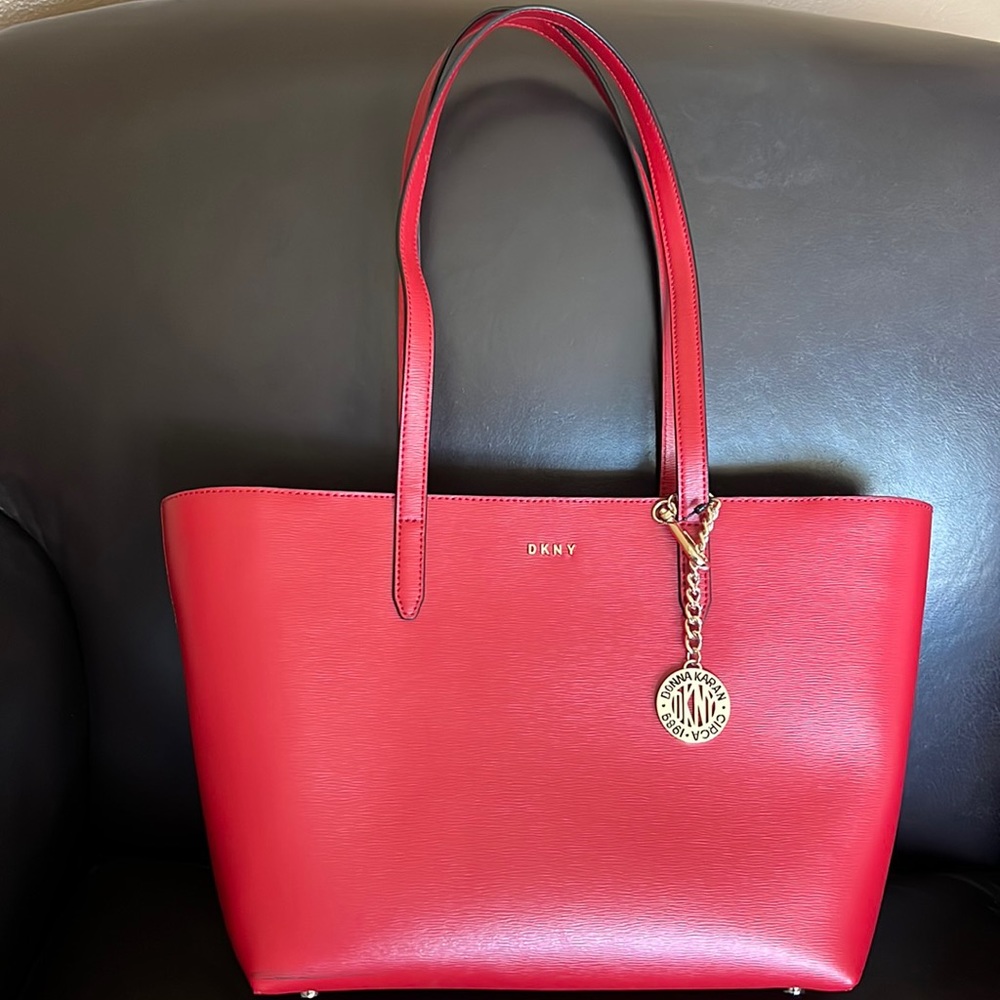 DKNY Bryant Medium Tote in Bright Red with Zipper closure.